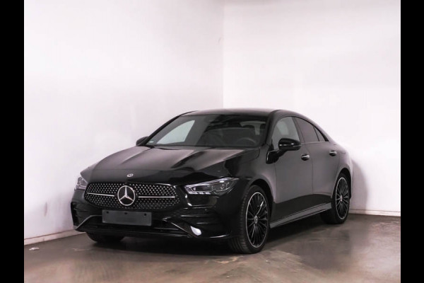 Mercedes-Benz CLA-Klasse 250 e AMG Plug-In Hybride | AMG Line | Night Pakket | Panorama Schuif-Kanteldak | Burmester® Surround-Soundsystem | AC / DC Laden | Inclusief 24 maanden MB Certified garantie voor Europa.