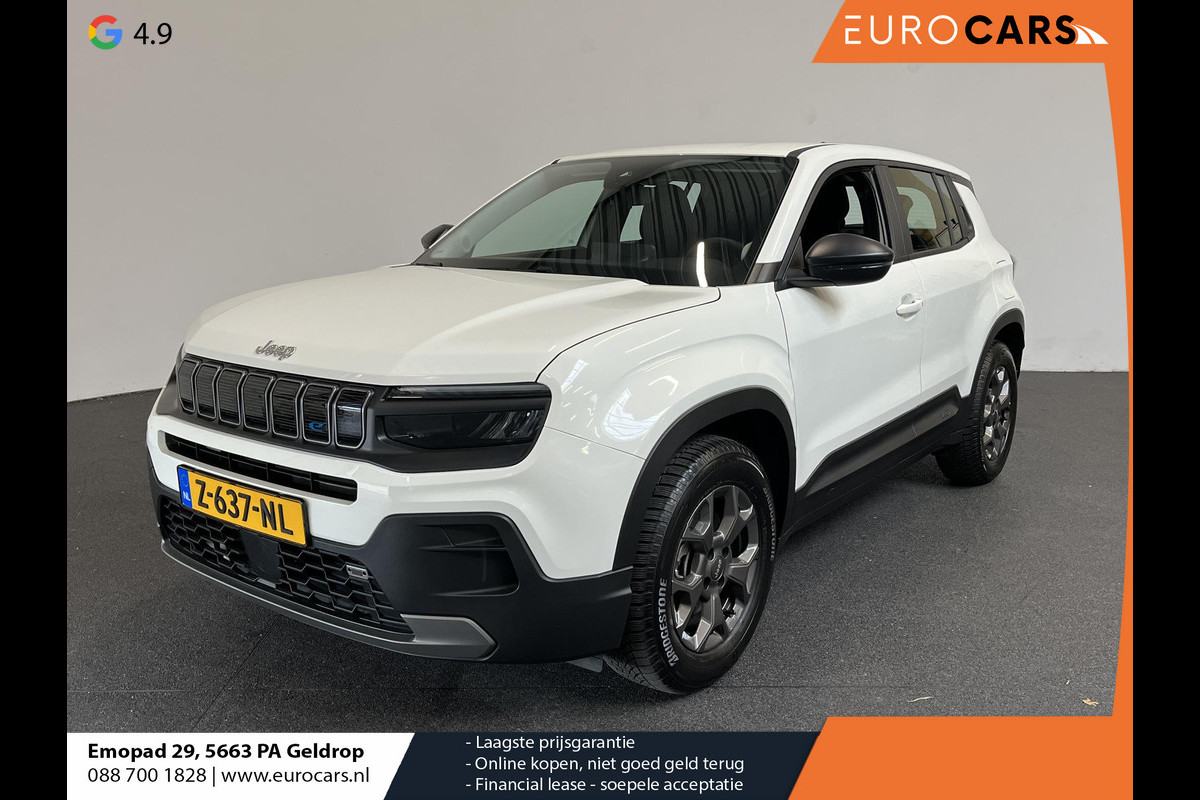 Jeep Avenger Longitude 54 kWh | Navigatie | Apple Carplay/ Android Auto | Parkeersensor achter | Cruise Control | Stoelverwarming | Full LED | Virtual Cockpit | Climate Control Jeep Avenger Longitude 54 kWh | Navigatie | Apple Carplay/ Android Auto | Parkeersensor achter | Cruise Control | Stoelverwarming | Full LED | Virtual Cockpit | Climate Control