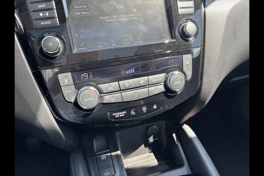 Nissan QASHQAI 1.3 DIG-T N-Connecta