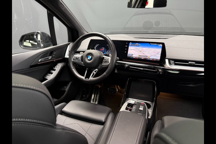 BMW 2 Serie Active Tourer 218i M-sport Panorama elec trekhaak leer