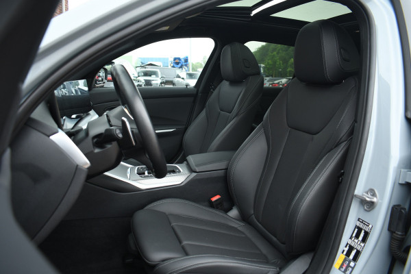 BMW 3 Serie Touring 330e xDrive M-Sport Pano ACC Trekh HUD HiFi Leder Brooklyngrau!