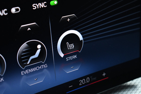 BMW 3 Serie Touring 330e xDrive M-Sport Pano ACC Trekh HUD HiFi Leder Brooklyngrau!