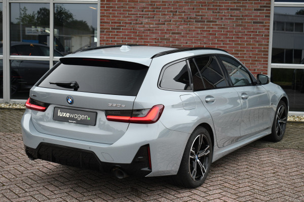 BMW 3 Serie Touring 330e xDrive M-Sport Pano ACC Trekh HUD HiFi Leder Brooklyngrau!