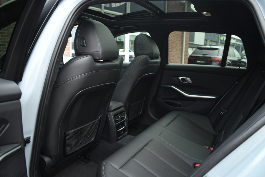 BMW 3 Serie Touring 330e xDrive M-Sport Pano ACC Trekh HUD HiFi Leder Brooklyngrau!