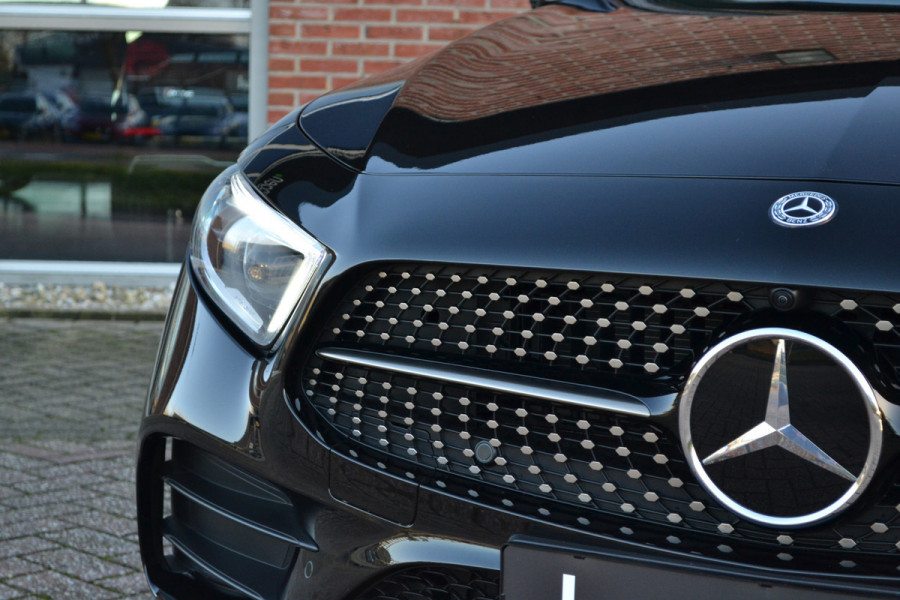 Mercedes-Benz CLS-Klasse 450 4M Ed.1 AMG Luchtv Dak Distr+ Night Multicontour 360
