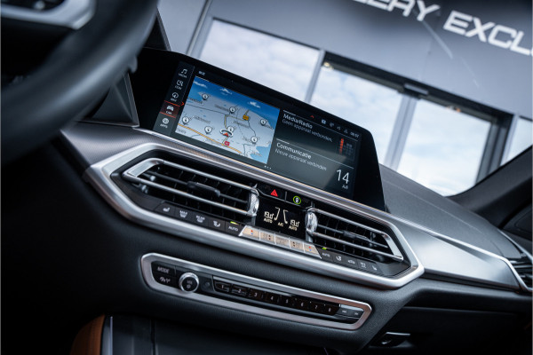 BMW X5 xDrive45e Executive - M Sport | Panorama | Dravit Grau | Memory | 360 Camera