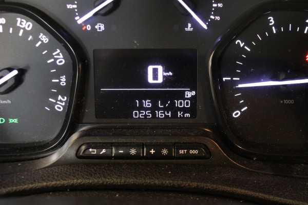 Opel Vivaro 2.0 Diesel 145 L2