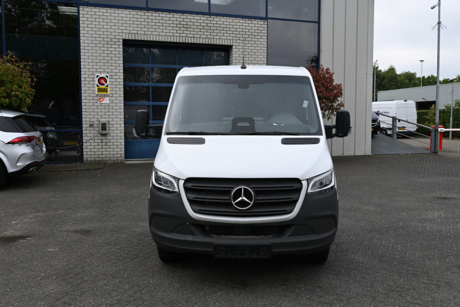 Mercedes-Benz Sprinter 519 CDI Pro MBUX 10.25, LED koplampen, Geveerde stoel, Etc.