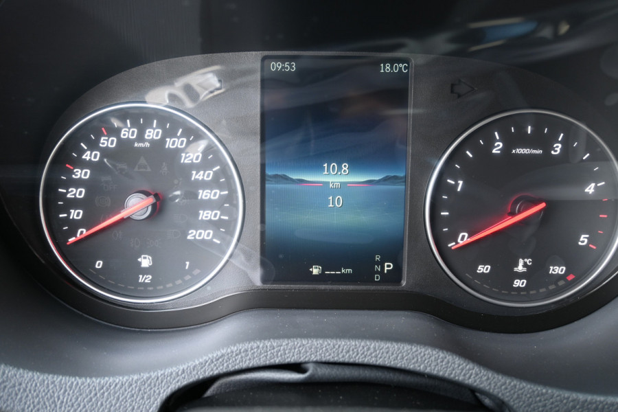 Mercedes-Benz Sprinter 519 CDI Pro MBUX 10.25, LED koplampen, Geveerde stoel, Etc.