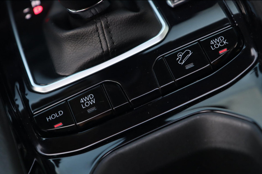Jeep Compass 4xe 240 Limited / PANODAK / CAMERA / FACELIFT / CARPLAY