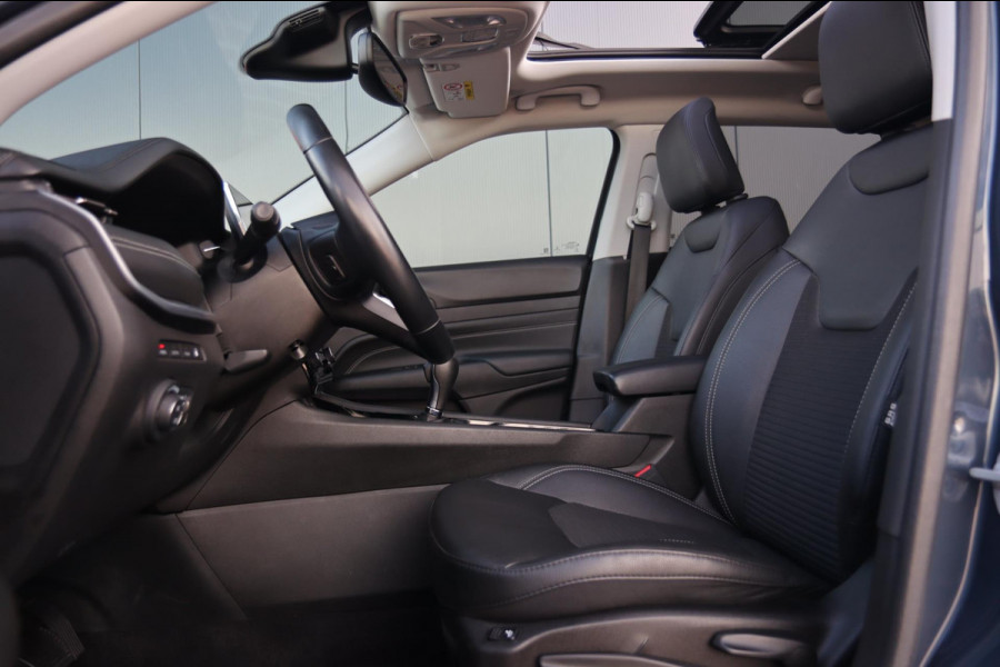 Jeep Compass 4xe 240 Limited / PANODAK / CAMERA / FACELIFT / CARPLAY