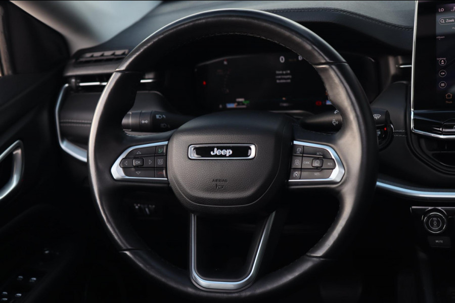 Jeep Compass 4xe 240 Limited / PANODAK / CAMERA / FACELIFT / CARPLAY