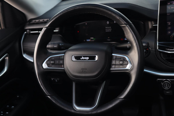 Jeep Compass 4xe 240 Limited / PANODAK / CAMERA / FACELIFT / CARPLAY