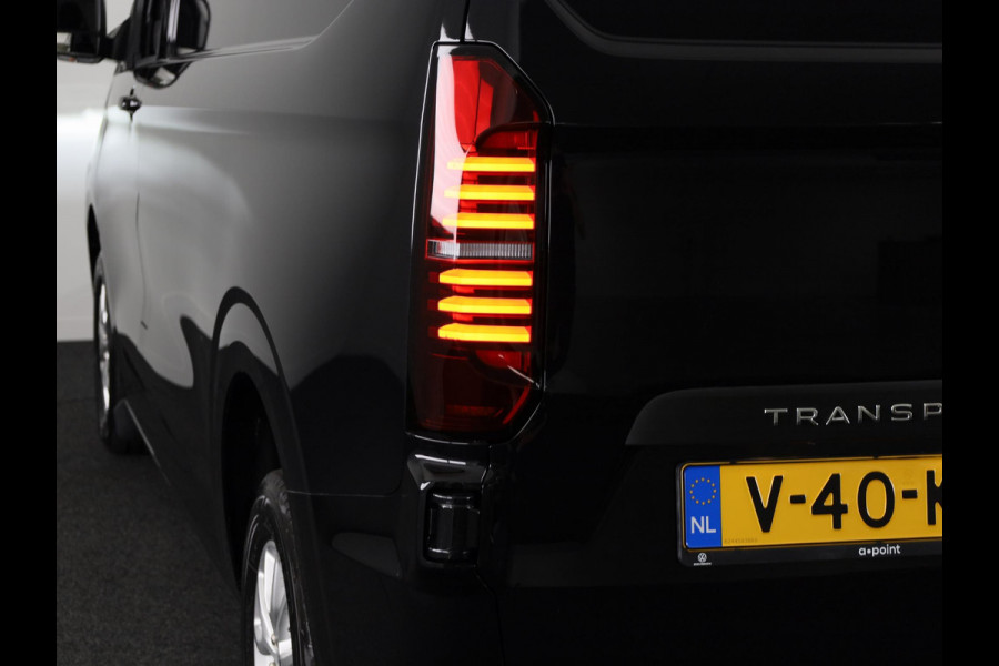 Volkswagen Transporter 2.0 TDI L1H1 28 Bulli 150 pk AUTOMAAT LED VERLICHTING | TREKHAAKVOORBEREIDING | VERWARMBARE VOORRUIT
