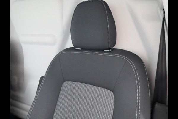 Volkswagen Transporter 2.0 TDI L1H1 28 Bulli 150 pk AUTOMAAT LED VERLICHTING | TREKHAAKVOORBEREIDING | VERWARMBARE VOORRUIT
