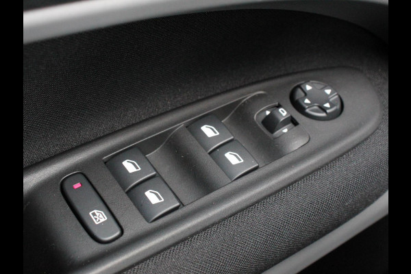Jeep Avenger Longitude 54 kWh | Navigatie | Apple Carplay/ Android Auto | Parkeersensor achter | Cruise Control | Stoelverwarming | Full LED | Virtual Cockpit | Climate Control