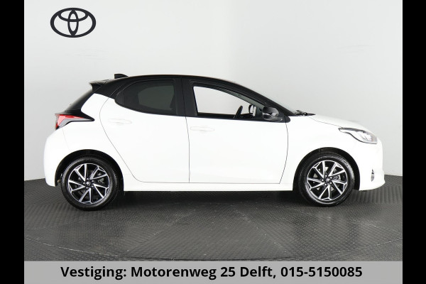 Toyota Yaris 1.5 HYBRID DYNAMIC PACK AUTOMAAT GARANTIE 2-2033! LMV.CAMERA.ADAPTIVE CRUISE.CLOUD NAVIGATIE