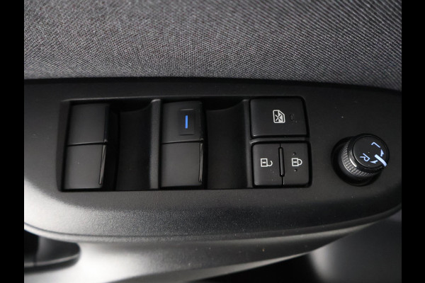 Toyota Yaris 1.5 HYBRID DYNAMIC PACK AUTOMAAT GARANTIE 2-2033! LMV.CAMERA.ADAPTIVE CRUISE.CLOUD NAVIGATIE
