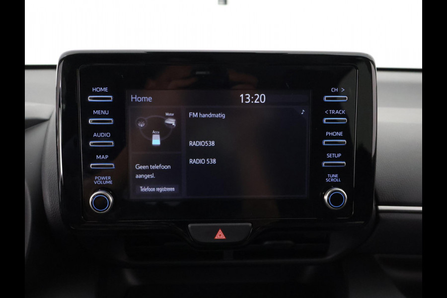 Toyota Yaris 1.5 HYBRID DYNAMIC PACK AUTOMAAT GARANTIE 2-2033! LMV.CAMERA.ADAPTIVE CRUISE.CLOUD NAVIGATIE