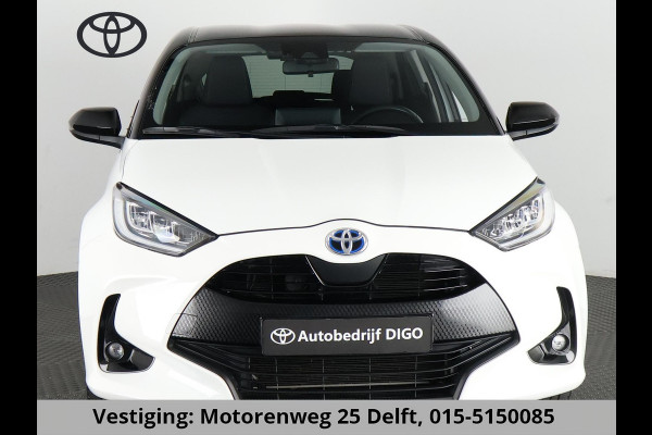 Toyota Yaris 1.5 HYBRID DYNAMIC PACK AUTOMAAT GARANTIE 2-2033! LMV.CAMERA.ADAPTIVE CRUISE.CLOUD NAVIGATIE