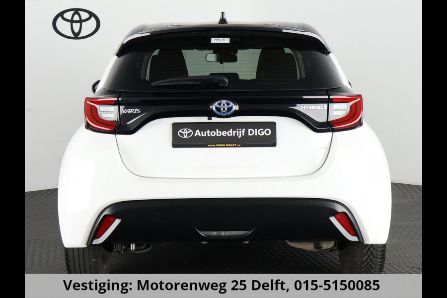 Toyota Yaris 1.5 HYBRID DYNAMIC PACK AUTOMAAT GARANTIE 2-2033! LMV.CAMERA.ADAPTIVE CRUISE.CLOUD NAVIGATIE