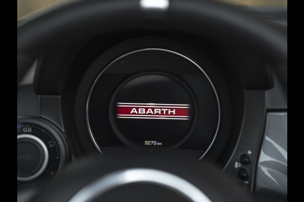 Abarth 595 C ScorpioneOro  | Monza | Beats audio | CarPlay | One of 2000