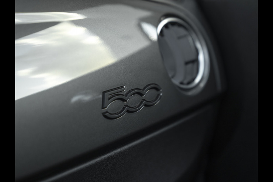 Abarth 595 C ScorpioneOro  | Monza | Beats audio | CarPlay | One of 2000