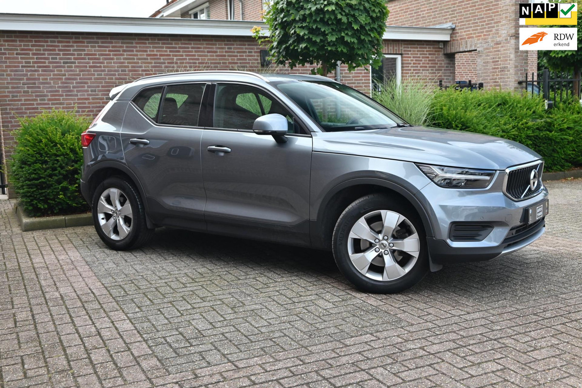 Volvo XC40 2.0 T4 Momentum 190 PK Trekhaak Leder Camera Harman Kardon LED 18'' Volvo XC40 2.0 T4 Momentum 190 PK Trekhaak Leder Camera Harman Kardon LED 18''