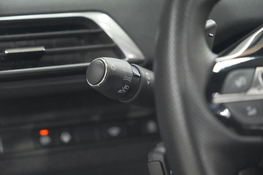 Peugeot 5008 PureTech 130 EAT8 GT | Panoramadak | 360 Camera | FOCAL® | Adaptieve Cruise Control