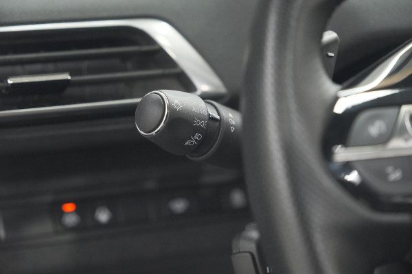 Peugeot 5008 PureTech 130 EAT8 GT | Panoramadak | 360 Camera | FOCAL® | Adaptieve Cruise Control