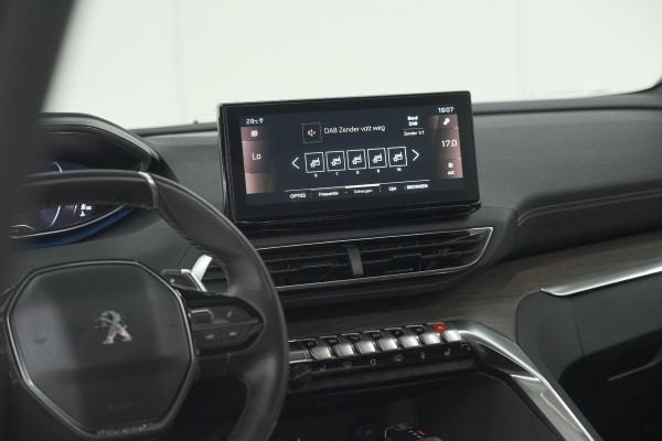 Peugeot 5008 PureTech 130 EAT8 GT | Panoramadak | 360 Camera | FOCAL® | Adaptieve Cruise Control