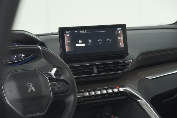 Peugeot 5008 PureTech 130 EAT8 GT | Panoramadak | 360 Camera | FOCAL® | Adaptieve Cruise Control