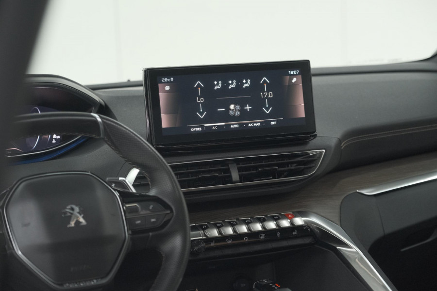 Peugeot 5008 PureTech 130 EAT8 GT | Panoramadak | 360 Camera | FOCAL® | Adaptieve Cruise Control