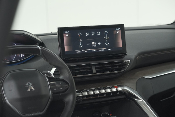 Peugeot 5008 PureTech 130 EAT8 GT | Panoramadak | 360 Camera | FOCAL® | Adaptieve Cruise Control