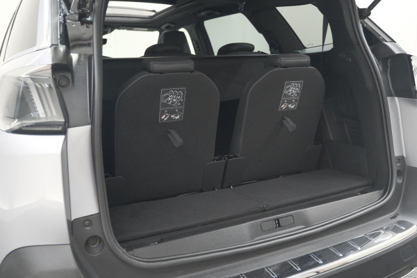 Peugeot 5008 PureTech 130 EAT8 GT | Panoramadak | 360 Camera | FOCAL® | Adaptieve Cruise Control