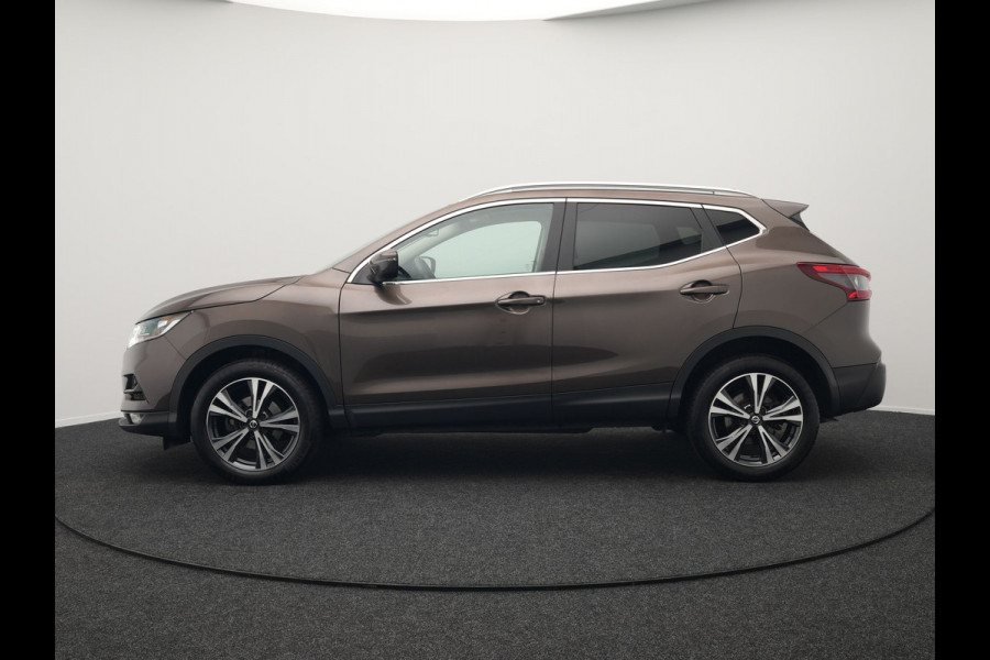 Nissan QASHQAI 1.3 DIG-T N-Connecta Automaat 160pk Dealer O.H. | Panodak | L.M. 18" | Navigatie | Apple Carplay | Camera | Stoelverwarming | Cruise Control | Climate Control |