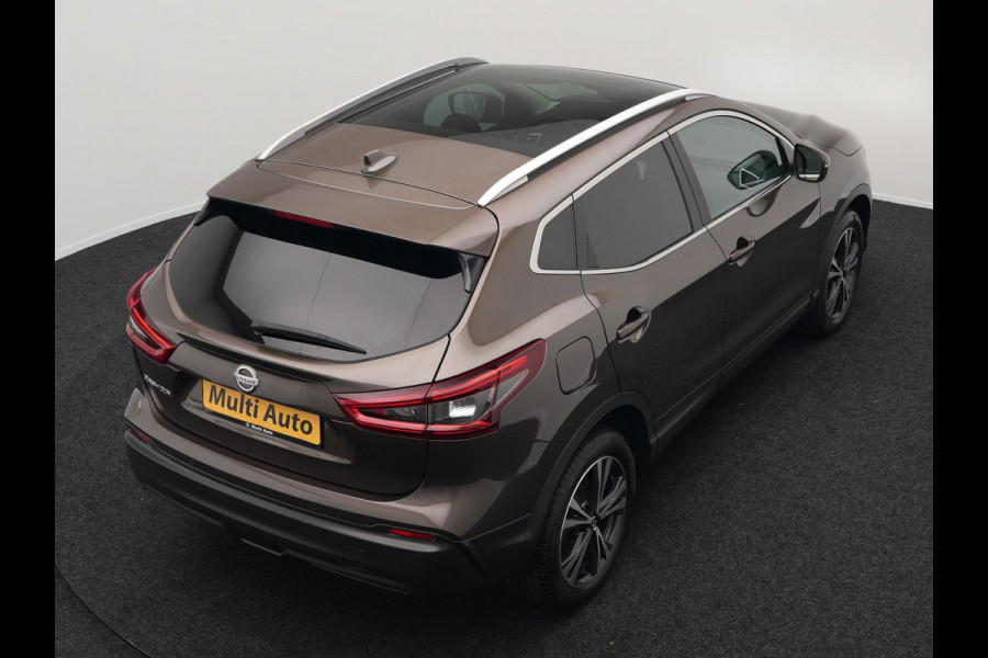 Nissan QASHQAI 1.3 DIG-T N-Connecta Automaat 160pk Dealer O.H. | Panodak | L.M. 18" | Navigatie | Apple Carplay | Camera | Stoelverwarming | Cruise Control | Climate Control |