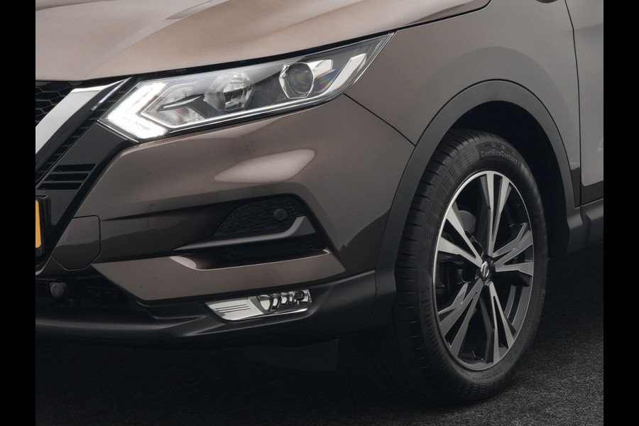 Nissan QASHQAI 1.3 DIG-T N-Connecta Automaat 160pk Dealer O.H. | Panodak | L.M. 18" | Navigatie | Apple Carplay | Camera | Stoelverwarming | Cruise Control | Climate Control |