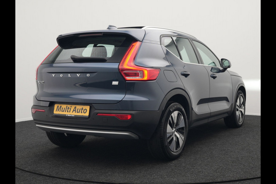 Volvo XC40 T4 Recharge Inscription Plug In Hybrid 211pk PHEV | Panodak | Trekhaak af Fabriek | Navigatie | Cruise Control | Camera | Apple Carplay | Climate Control | Virtual | DAB |