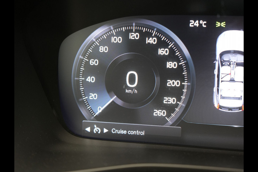 Volvo XC40 T4 Recharge Inscription Plug In Hybrid 211pk PHEV | Panodak | Trekhaak af Fabriek | Navigatie | Cruise Control | Camera | Apple Carplay | Climate Control | Virtual | DAB |