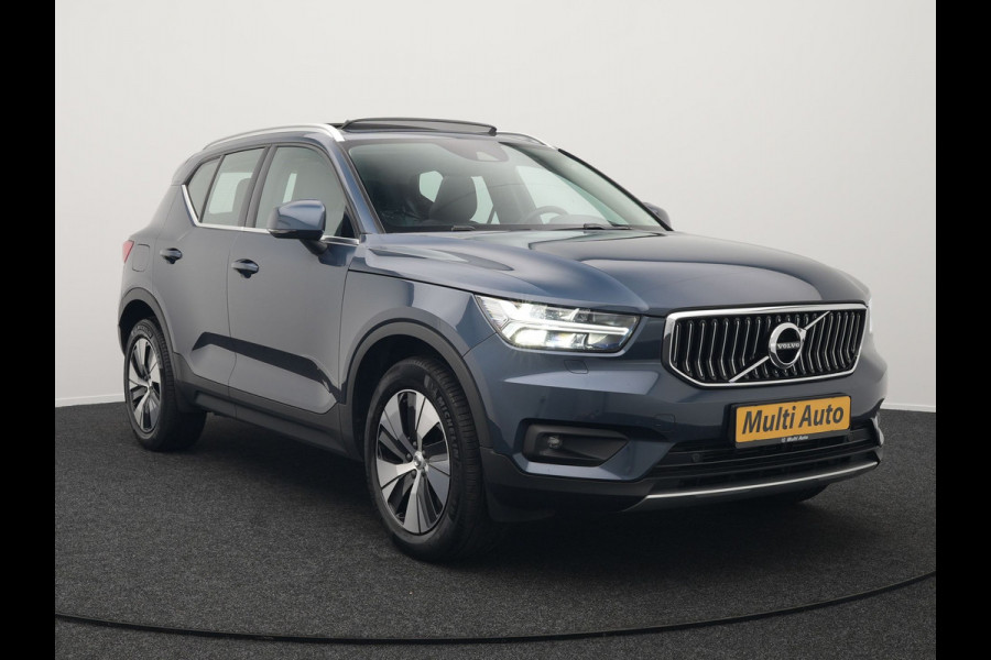Volvo XC40 T4 Recharge Inscription Plug In Hybrid 211pk PHEV | Panodak | Trekhaak af Fabriek | Navigatie | Cruise Control | Camera | Apple Carplay | Climate Control | Virtual | DAB |