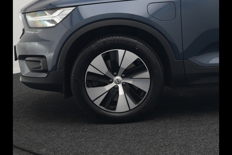 Volvo XC40 T4 Recharge Inscription Plug In Hybrid 211pk PHEV | Panodak | Trekhaak af Fabriek | Navigatie | Cruise Control | Camera | Apple Carplay | Climate Control | Virtual | DAB |