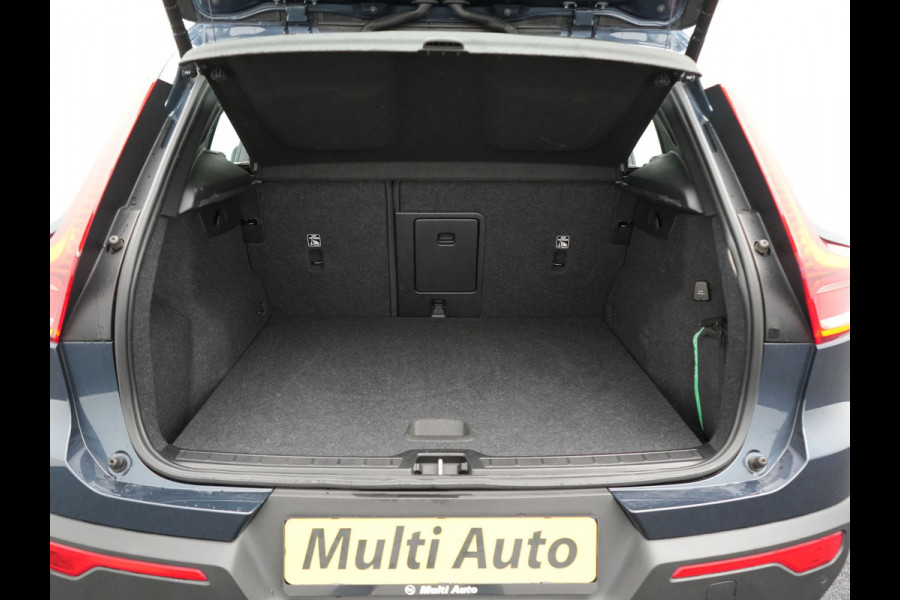 Volvo XC40 T4 Recharge Inscription Plug In Hybrid 211pk PHEV | Panodak | Trekhaak af Fabriek | Navigatie | Cruise Control | Camera | Apple Carplay | Climate Control | Virtual | DAB |