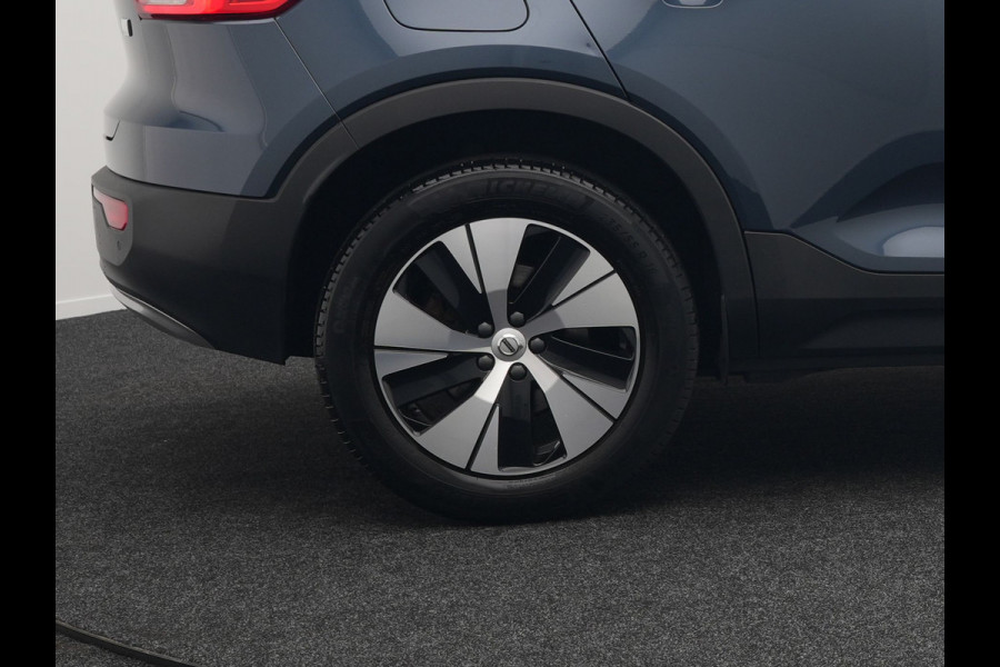 Volvo XC40 T4 Recharge Inscription Plug In Hybrid 211pk PHEV | Panodak | Trekhaak af Fabriek | Navigatie | Cruise Control | Camera | Apple Carplay | Climate Control | Virtual | DAB |
