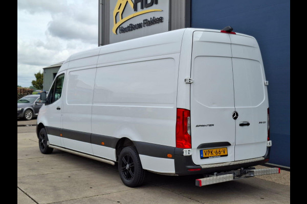 Mercedes-Benz Sprinter 315 1.9 CDI L4H3 RWD AUTOMAAT / AIRCO / CRUISE CONTROLE / TREKHAAK / NAVI