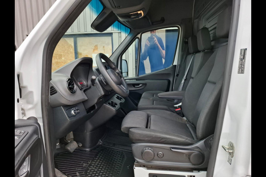 Mercedes-Benz Sprinter 315 1.9 CDI L4H3 RWD AUTOMAAT / AIRCO / CRUISE CONTROLE / TREKHAAK / NAVI
