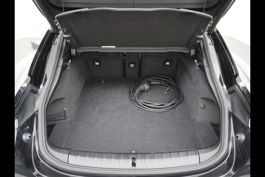 Porsche Taycan Sport Turismo 83 kWh DEALER ONDERHOUDEN | SPORTCHRONO | 14WEGS COMFORSTOELEN