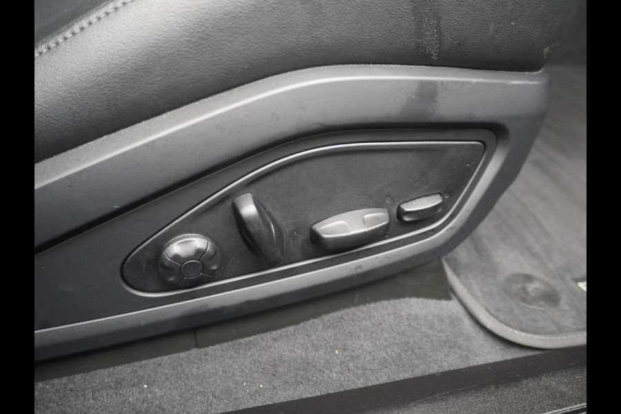 Porsche Taycan Sport Turismo 83 kWh DEALER ONDERHOUDEN | SPORTCHRONO | 14WEGS COMFORSTOELEN