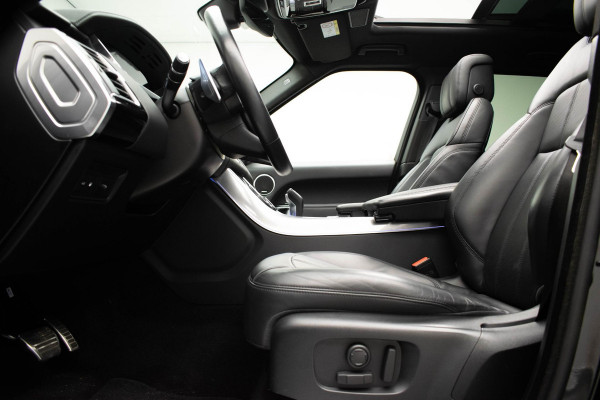 Land Rover Range Rover Sport P400e HSE Dynamic Stealth |Pano|Head Up|Luchtvering|Koelkast|TV/Entertainment schermen