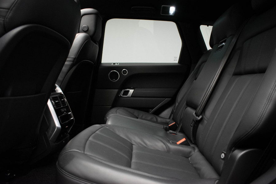 Land Rover Range Rover Sport P400e HSE Dynamic Stealth |Pano|Head Up|Luchtvering|Koelkast|TV/Entertainment schermen